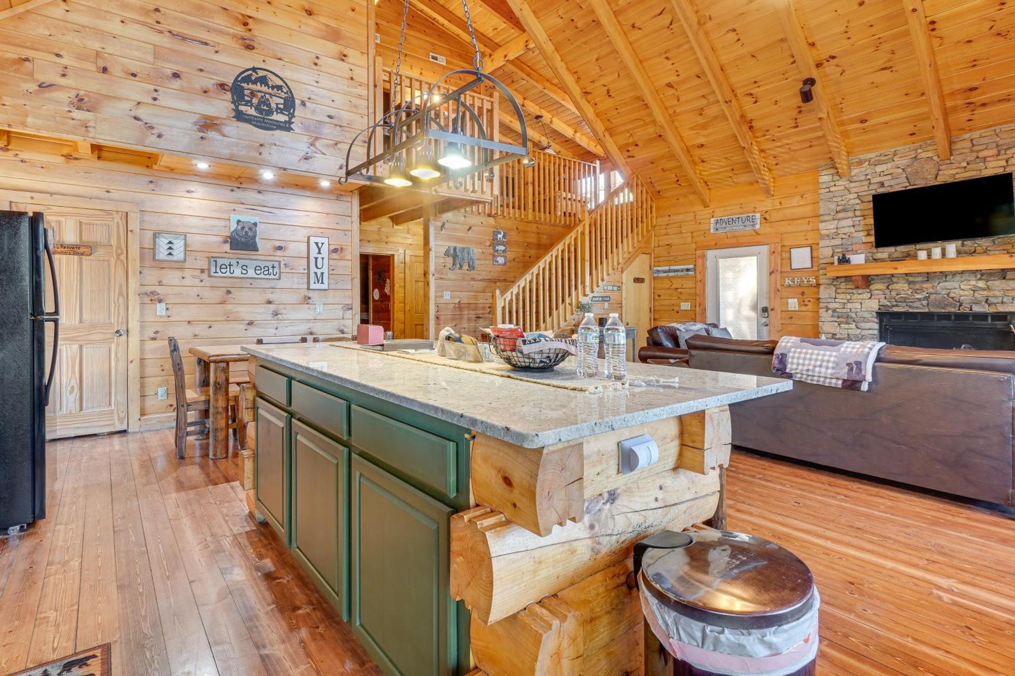 Sevierville Cabin With Deck Minutes To Pigeon Forge מראה חיצוני תמונה